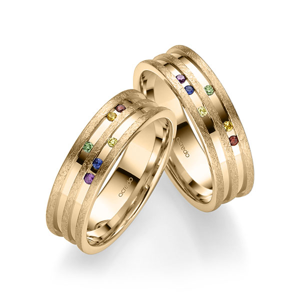 Paar klassische Trauringe/Eheringe in Roségold 585 mit zus. 0,18 ct. Brillant Apple Green Saphir Blau (A 10) Saphir Orange (A 12) gelb von acredo