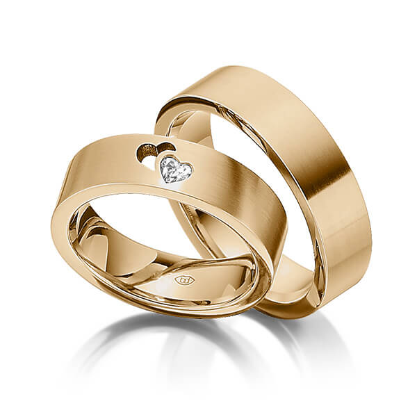 Paar klassische Trauringe/Eheringe in Roségold 585 mit zus. 0,1 ct. Herz-Diamant tw, vs von 123GOLD