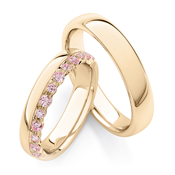 Paar klassische Trauringe/Eheringe in Roségold 585 mit zus. 0,38 ct. Pink von Steinberg