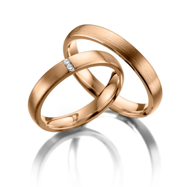 Paar klassische Trauringe/Eheringe in Rotgold 375 mit zus. 0,03 ct. Brillant tw, si - NP-1155-3 Paar klassische Trauringe/Eheringe in Rotgold 375 mit zus. 0,03 ct. Brillant tw, si - NP-1155-3