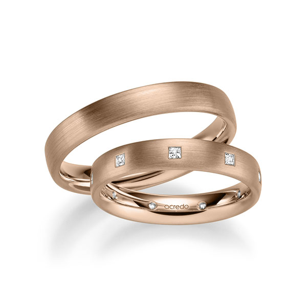 Paar klassische Trauringe/Eheringe in Rotgold 375 mit zus. 0,27 ct. Prinzess-Diamant tw, si von acredo - A-1004-10 Paar klassische Trauringe/Eheringe in Rotgold 375 mit zus. 0,27 ct. Prinzess-Diamant tw, si von acredo - A-1004-10