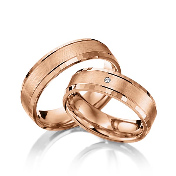 Paar klassische Trauringe/Eheringe in Rotgold 585 mit zus. 0,01 ct. Brillant tw, si von Merii