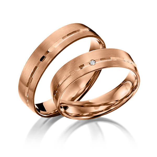 Paar klassische Trauringe/Eheringe in Rotgold 585 mit zus. 0,01 ct. Brillant tw, si von Merii