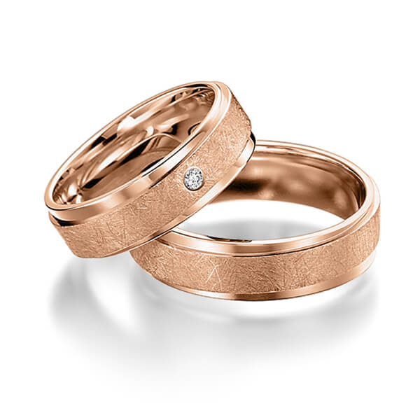 Paar klassische Trauringe/Eheringe in Rotgold 585 mit zus. 0,02 ct. Brillant tw, si von acredo