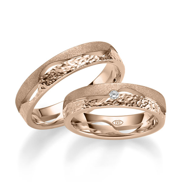 Paar klassische Trauringe/Eheringe in Rotgold 585 mit zus. 0,04 ct. Brillant tw, si von 123GOLD