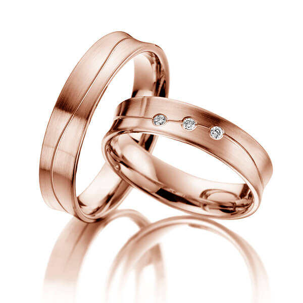 Paar klassische Trauringe/Eheringe in Rotgold 585 mit zus. 0,06 ct. Brillant tw, si - NP-1064-3 Paar klassische Trauringe/Eheringe in Rotgold 585 mit zus. 0,06 ct. Brillant tw, si - NP-1064-3