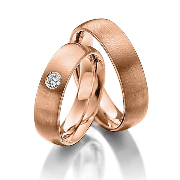 Paar klassische Trauringe/Eheringe in Rotgold 585 mit zus. 0,12 ct. Brillant tw, si von Steinberg