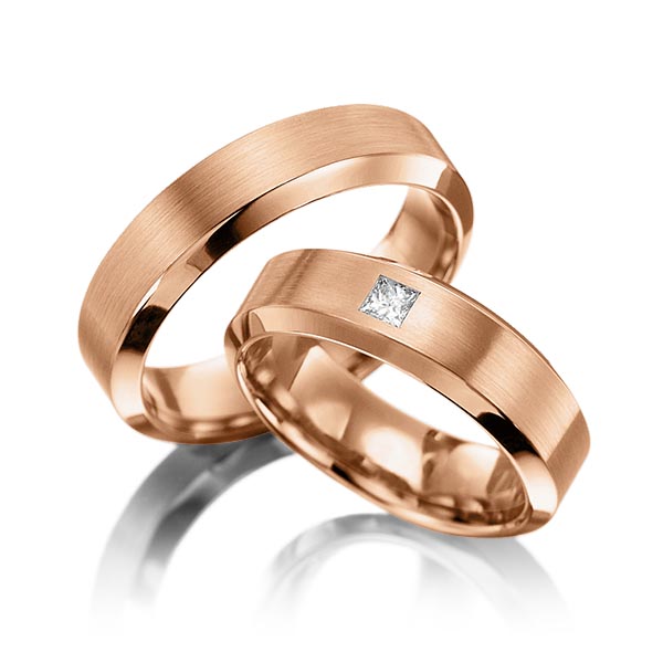 Paar klassische Trauringe/Eheringe in Rotgold 585 mit zus. 0,1 ct. Prinzess-Diamant tw, vs von 123GOLD - P-1127-6 Paar klassische Trauringe/Eheringe in Rotgold 585 mit zus. 0,1 ct. Prinzess-Diamant tw, vs von 123GOLD - P-1127-6