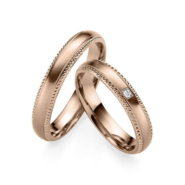 Paar klassische Trauringe/Eheringe in Rotgold 750 mit zus. 0,02 ct. Brillant tw, vs von 123gold - Y-1427-8 Paar klassische Trauringe/Eheringe in Rotgold 750 mit zus. 0,02 ct. Brillant tw, vs von 123gold - Y-1427-8