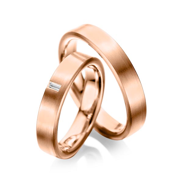 Paar klassische Trauringe/Eheringe in Rotgold 750 mit zus. 0,05 ct. Baguette-Diamant tw, vs von acredo - A-1022-11