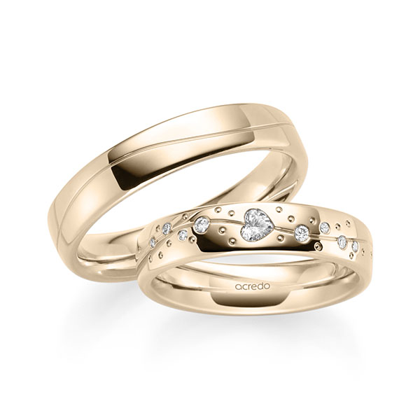 Paar klassische Trauringe/Eheringe in Signature Gold 375 mit zus. 0,166 ct. Herz-Diamant & Brillant tw, vs von acredo - A-2192-6 Paar klassische Trauringe/Eheringe in Signature Gold 375 mit zus. 0,166 ct. Herz-Diamant & Brillant tw, vs von acredo - A-2192-6