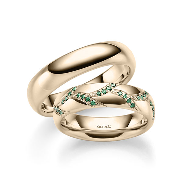 Paar klassische Trauringe/Eheringe in Signature Gold 375 mit zus. 0,208 ct. Brillant von acredo - A-2399-1