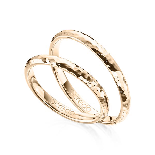 Paar klassische Trauringe/Eheringe in Signature Gold 585 gehämmert Struktur von acredo - A-1360-6 Paar klassische Trauringe/Eheringe in Signature Gold 585 gehämmert Struktur von acredo - A-1360-6