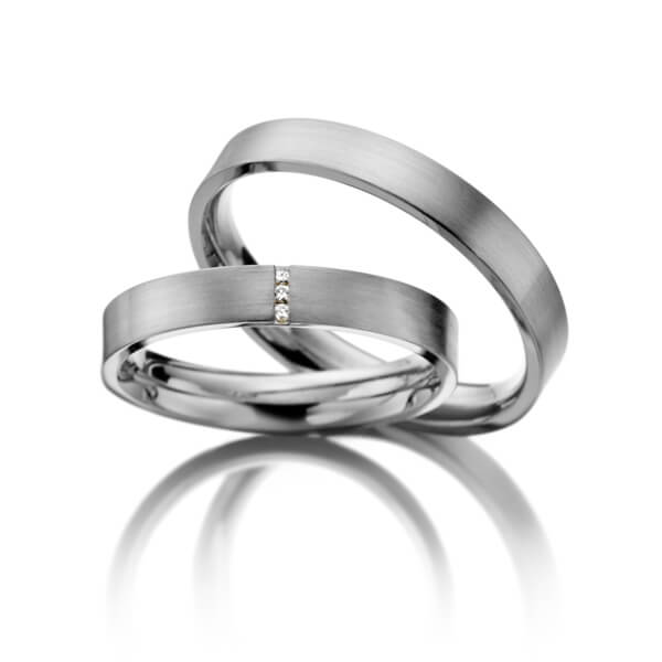 Paar klassische Trauringe/Eheringe in Weissgold 585 mit zus. 0,018 ct. Brillant tw, si - NP-1156-2