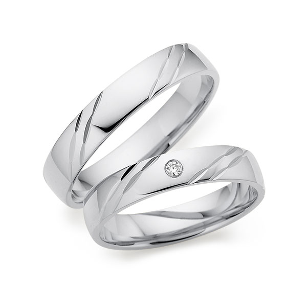 Paar klassische Trauringe/Eheringe in Weißgold 585 mit zus. 0,02 ct. Brillant tw, si von Merii
