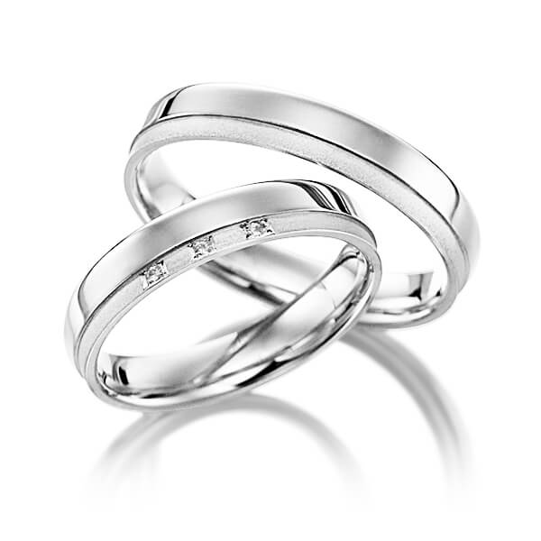 Paar klassische Trauringe/Eheringe in Weißgold 585 mit zus. 0,03 ct. Brillant tw, si von Merii - M-1005-9 Paar klassische Trauringe/Eheringe in Weißgold 585 mit zus. 0,03 ct. Brillant tw, si von Merii - M-1005-9