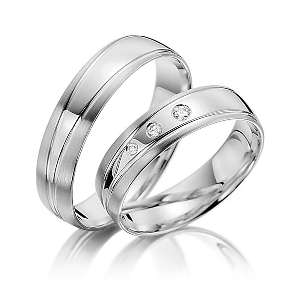 Paar klassische Trauringe/Eheringe in Weissgold 585 mit zus. 0,06 ct. Brillant tw, si von Steinberg