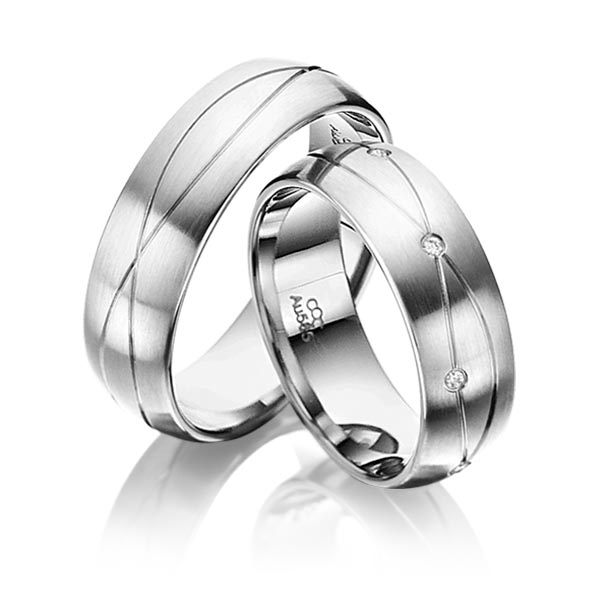 Paar klassische Trauringe/Eheringe in Weißgold 585 mit zus. 0,08 ct. Brillant tw, si von acredo - A-6012-1 Paar klassische Trauringe/Eheringe in Weißgold 585 mit zus. 0,08 ct. Brillant tw, si von acredo - A-6012-1