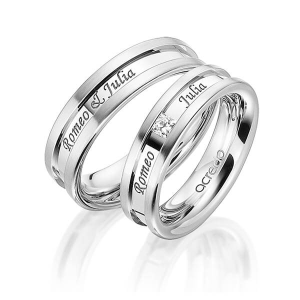 Paar klassische Trauringe/Eheringe in Weißgold 585 mit zus. 0,08 ct. Prinzess-Diamant tw, si von acredo