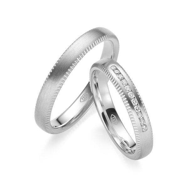 Paar klassische Trauringe/Eheringe in Weißgold 585 mit zus. 0,11 ct. Brillant tw, si - UQ-1028-4 Paar klassische Trauringe/Eheringe in Weißgold 585 mit zus. 0,11 ct. Brillant tw, si - UQ-1028-4