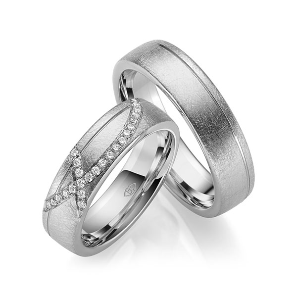 Paar klassische Trauringe/Eheringe in Weißgold 585 mit zus. 0,168 ct. Brillant tw, si - UQ-1050-7 Paar klassische Trauringe/Eheringe in Weißgold 585 mit zus. 0,168 ct. Brillant tw, si - UQ-1050-7