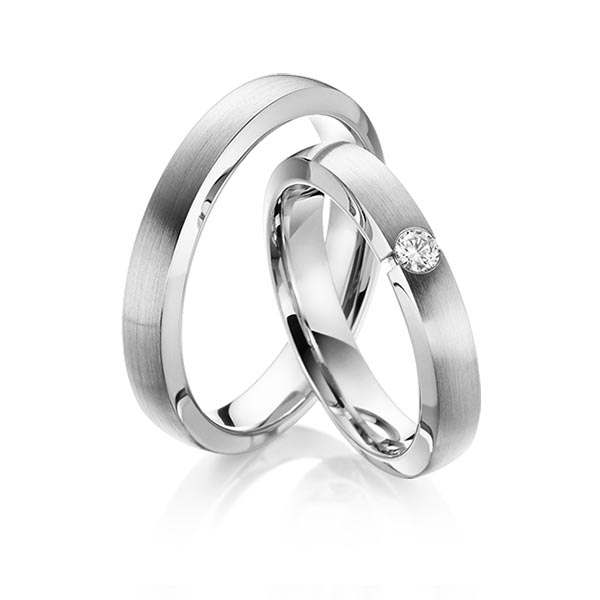 Paar klassische Trauringe/Eheringe in Weissgold 585 mit zus. 0,1 ct. Brillant tw, si von Steinberg