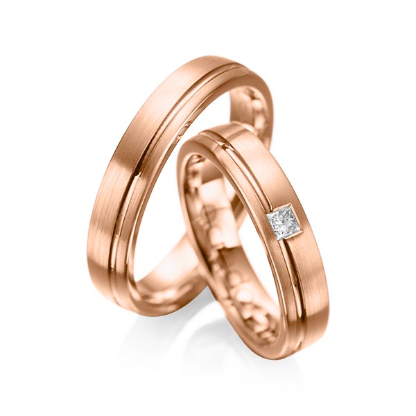 Pair classic wedding bands in Red gold 14K (585/1000) with in total 0,08 ct. princess diamond tw,si by acredo - A-1018-12 Pair classic wedding bands in Red gold 14K (585/1000) with in total 0,08 ct. princess diamond tw,si by acredo - A-1018-12