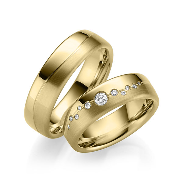 Pair classic wedding bands in Yellow gold 14K (585/1000) with in total 0,187 ct. brilliant tw,si - UQ-1001-2 Pair classic wedding bands in Yellow gold 14K (585/1000) with in total 0,187 ct. brilliant tw,si - UQ-1001-2