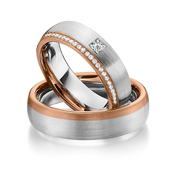 Set Bicolor Memoire-trouwringen in roodgoud 14 kt. grijsgoud 14 kt. volledig gezet met in totaal 0,41 ct. Briljant & Princess-Diamant tw/si van Steinberg