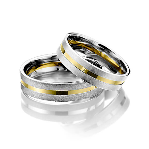 Set Bicolor trouwringen in 600 Platinahoudend metaal (60%) geelgoud 14 kt. van Merii - M-1135-8 Set Bicolor trouwringen in 600 Platinahoudend metaal (60%) geelgoud 14 kt. van Merii - M-1135-8