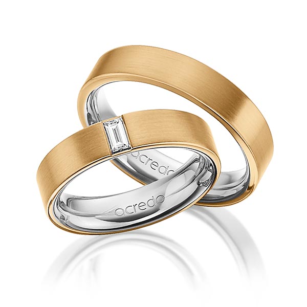 Set Bicolor trouwringen in buiten roségoud 14 kt. , binnen grijsgoud 14 kt. met in totaal 0,2 ct. Baguette-Diamant tw,vs van acredo