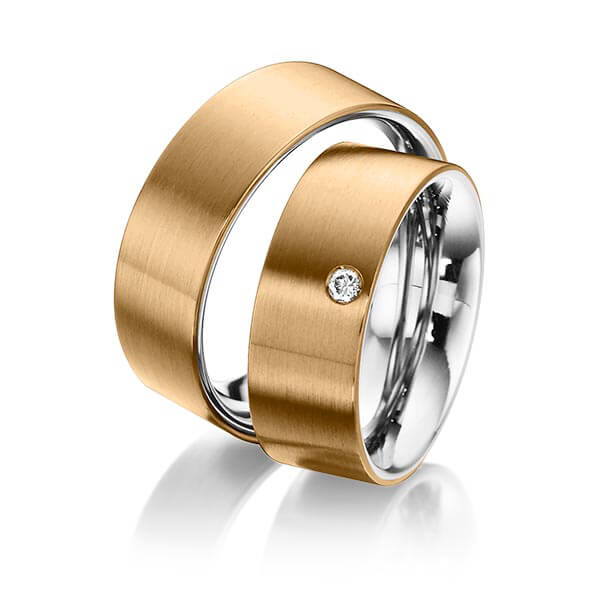 Set Bicolor trouwringen in buiten roségoud 18 kt. , binnen platina 950 met in totaal 0,05 ct. Briljant tw/si van Eternal Touch