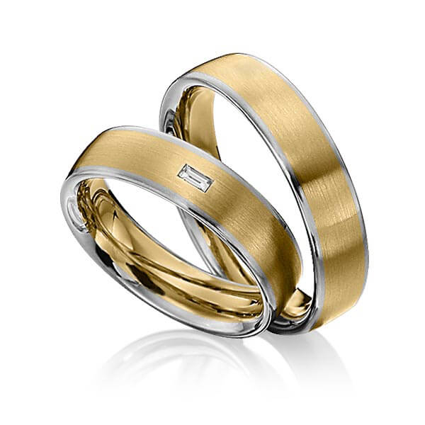 Set Bicolor trouwringen in dark grey gold 14 kt. geelgoud 14 kt. met in totaal 0,06 ct. Baguette-Diamant tw,vs van Eternal Touch