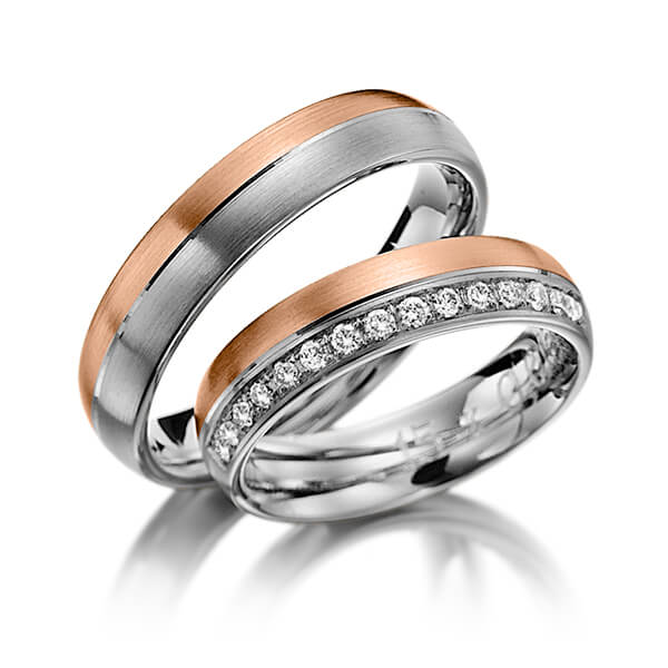 Set Bicolor trouwringen in dark grey gold 14 kt. roodgoud 14 kt. met in totaal 0,225 ct. Briljant tw/si van Eternal Touch