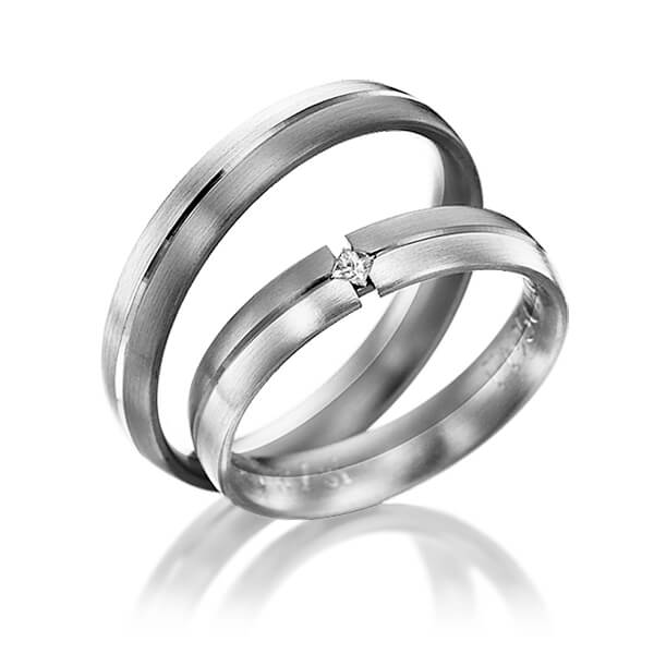 Set Bicolor trouwringen in dark grey gold 14 kt. witgoud 14 kt. met in totaal 0,03 ct. Princess-Diamant tw/si van Eternal Touch