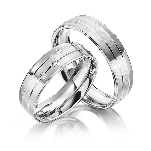 Set Bicolor trouwringen in dark grey gold 14 kt. witgoud 14 kt. met in totaal 0,06 ct. Briljant tw/si van Steinberg