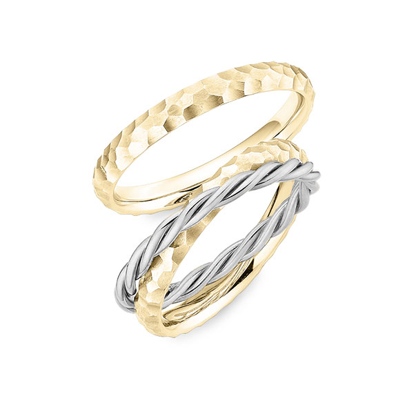 Set Bicolor trouwringen in geelgoud 14 kt. grijsgoud 14 kt. hamerslag, van Eternal Touch