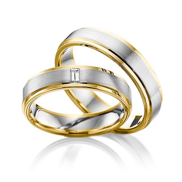 Set Bicolor trouwringen in geelgoud 14 kt. grijsgoud 14 kt. met in totaal 0,06 ct. Baguette-Diamant tw,vs van Eternal Touch - Y-1107-1 Set Bicolor trouwringen in geelgoud 14 kt. grijsgoud 14 kt. met in totaal 0,06 ct. Baguette-Diamant tw,vs van Eternal Touch - Y-1107-1