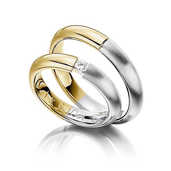 Set Bicolor trouwringen in geelgoud 14 kt. grijsgoud 14 kt. met in totaal 0,25 ct. Briljant tw/si van Eternal Touch