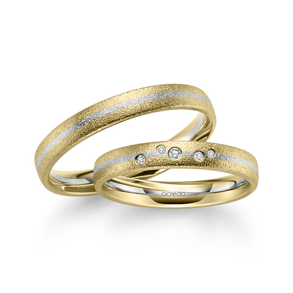 Set Bicolor trouwringen in geelgoud 14 kt. witgoud 14 kt. met in totaal 0,045 ct. Briljant tw/si van acredo