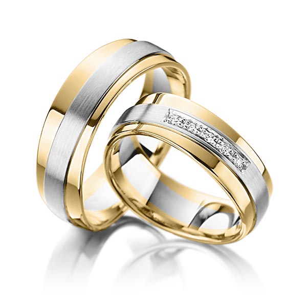 Set Bicolor trouwringen in geelgoud 14 kt. witgoud 14 kt. met in totaal 0,05 ct. Briljant tw/si van Steinberg - T-1126-1 Set Bicolor trouwringen in geelgoud 14 kt. witgoud 14 kt. met in totaal 0,05 ct. Briljant tw/si van Steinberg - T-1126-1