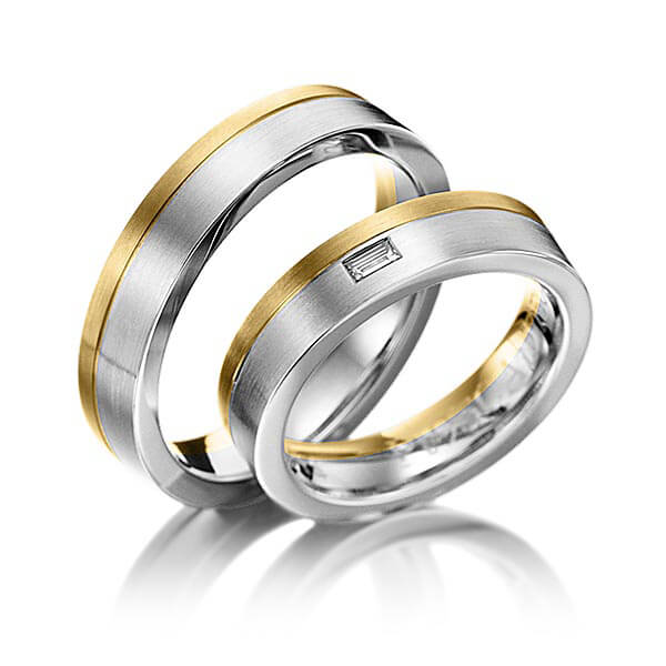 Set Bicolor trouwringen in geelgoud 14 kt. witgoud 14 kt. met in totaal 0,06 ct. Baguette-Diamant tw,vs van Eternal Touch