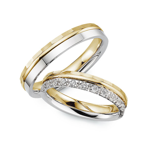 Set Bicolor trouwringen in geelgoud 14 kt. witgoud 14 kt. met in totaal 0,3 ct. Briljant tw,vs van Eternal Touch