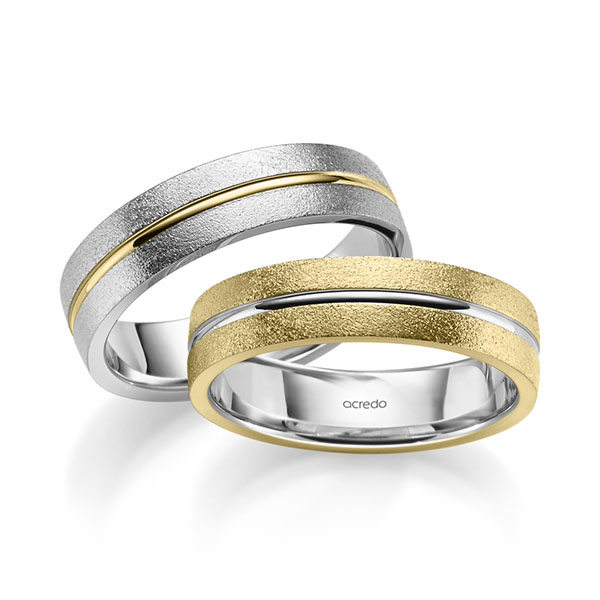 Set Bicolor trouwringen in geelgoud 14 kt. witgoud 14 kt. van acredo Set Bicolor trouwringen in geelgoud 14 kt. witgoud 14 kt. van acredo