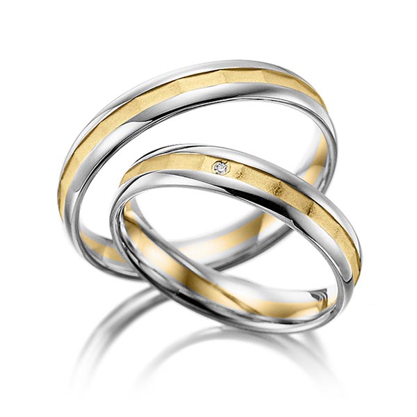 Set Bicolor trouwringen in grijsgoud 14 kt. geelgoud 14 kt. met in totaal 0,005 ct. Briljant tw/si van Merii