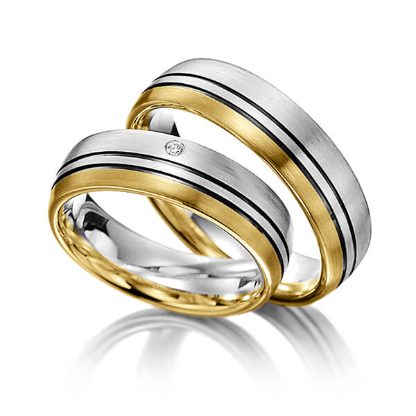 Set Bicolor trouwringen in grijsgoud 14 kt. geelgoud 14 kt. met in totaal 0,015 ct. Briljant tw/si van Merii