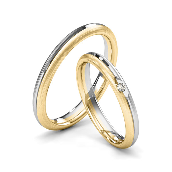 Set Bicolor trouwringen in grijsgoud 14 kt. geelgoud 14 kt. met in totaal 0,025 ct. Briljant tw/si van Merii - M-1002-6 Set Bicolor trouwringen in grijsgoud 14 kt. geelgoud 14 kt. met in totaal 0,025 ct. Briljant tw/si van Merii - M-1002-6