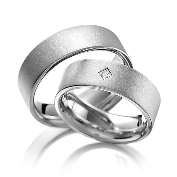 Set Bicolor trouwringen in grijsgoud 14 kt. palladium 950 met in totaal 0,1 ct. Princess-Diamant tw,vs van acredo - A-1093-1