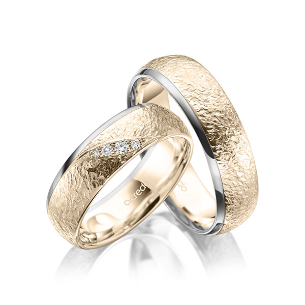 Set Bicolor trouwringen in grijsgoud 14 kt. Signature Goud 585 , crushed met in totaal 0,053 ct. Briljant tw/si van acredo - A-2014-3