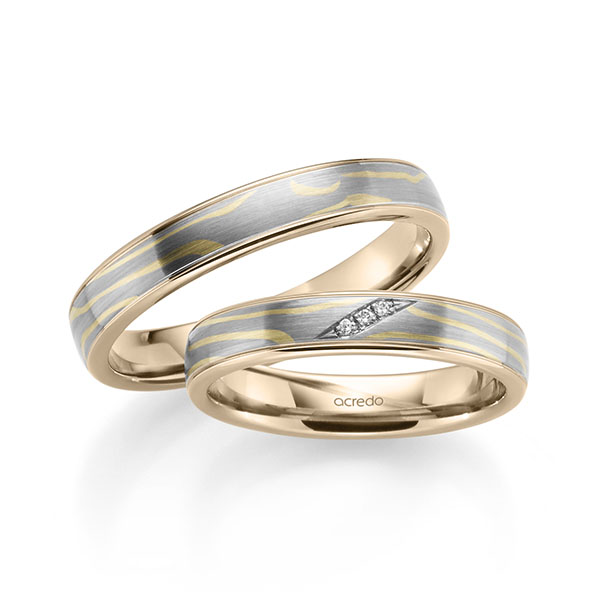 Set Bicolor trouwringen in Mokume Gane groengoud, grijsgoud 14 kt. Basis-Ring Signature Goud 585 met in totaal 0,015 ct. Briljant tw,vs van acredo